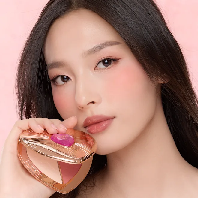 پالت صورت قلبی شارلوت تیلبری اورجینال Pillow Talk Flawless Peach Beauty Soulmates Face Palette | Charlotte Tilbury - Image 6